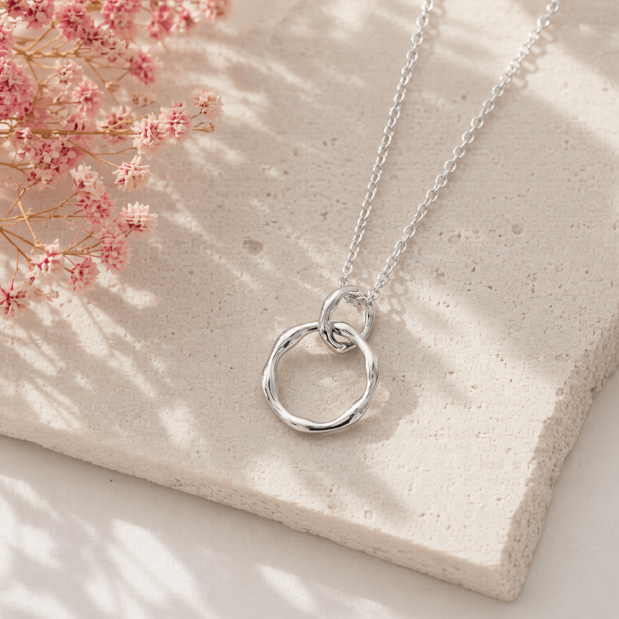 collier et pendentifs femme plaqué or créator bijouterie orléans